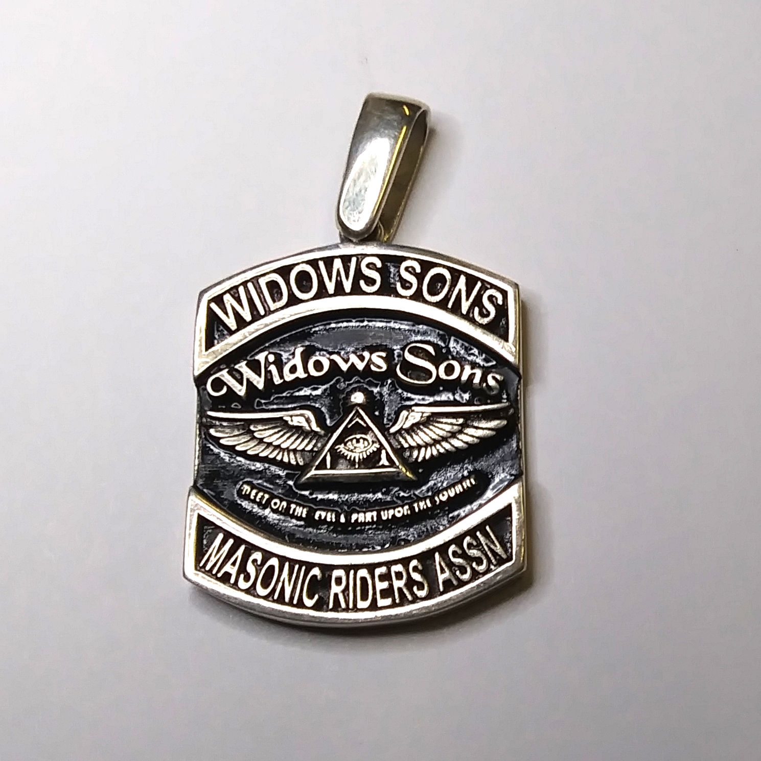 Sterling Widows Sons Masonic Riders Association Pendant